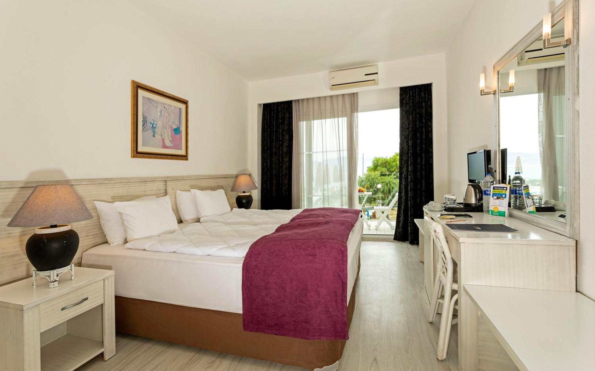 Charm Beach Hotel Akyarlar Esterno foto