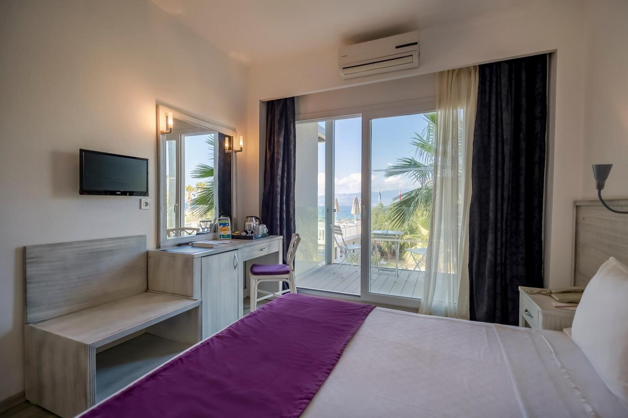 Charm Beach Hotel Akyarlar Esterno foto